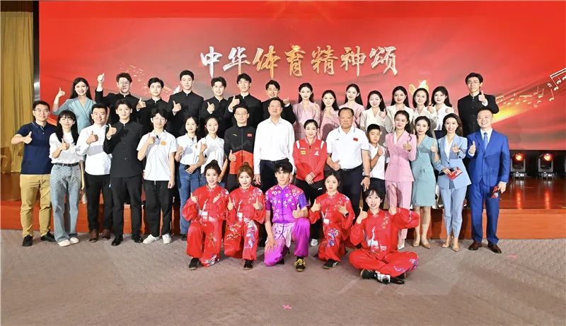 18e919ece4dc47acb421975bf37e2e37.jpg